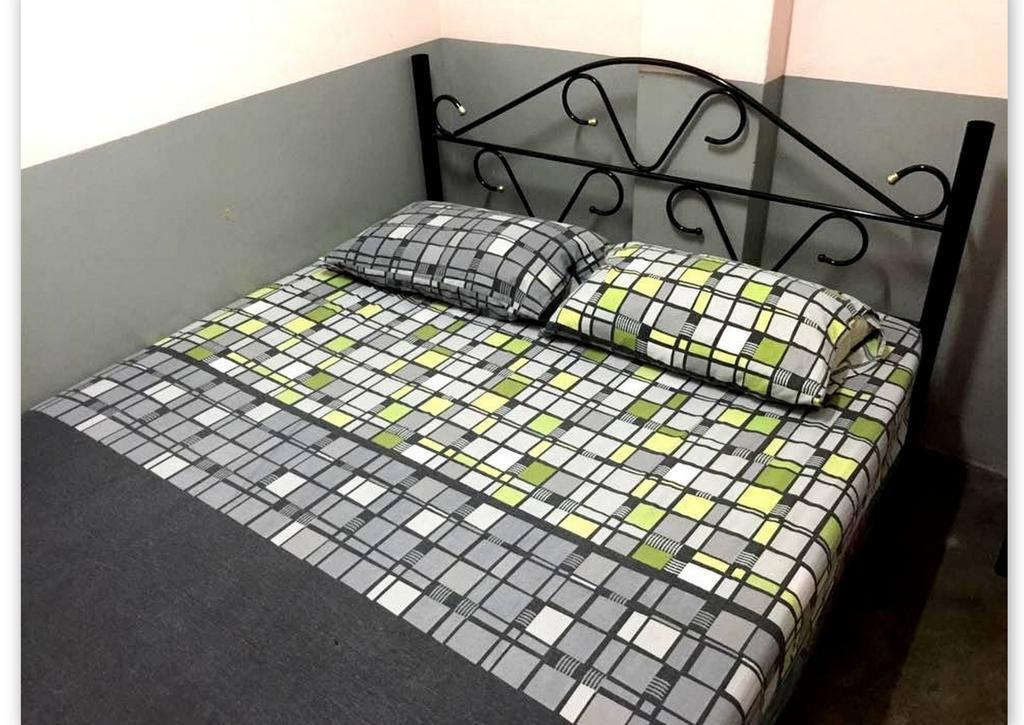 The Original Backpackers Travellers Inn Κουάλα Λουμπούρ Δωμάτιο φωτογραφία
